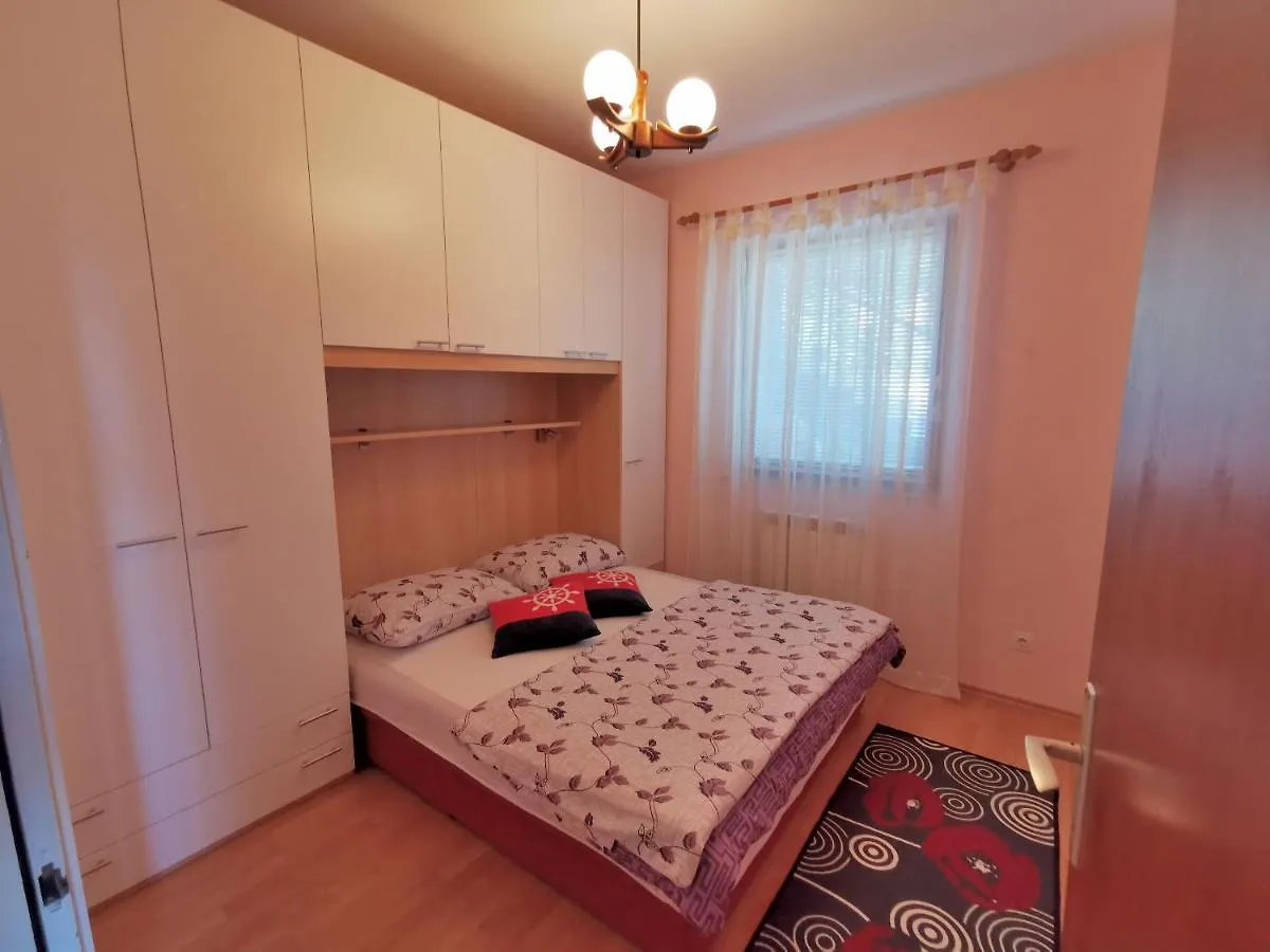 Apartment Delost Lovran